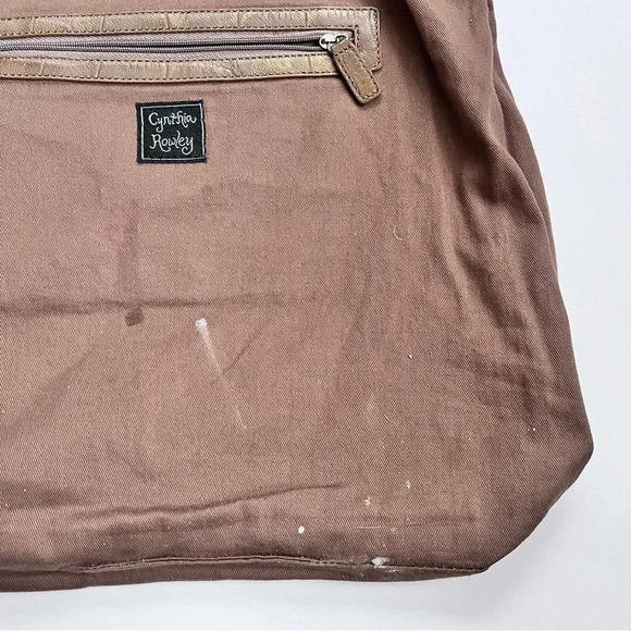 Vintage Y2K Cynthia Rowley Embossed Bronze Leather Fold Over Buckle Clutch - Picture 13 of 14